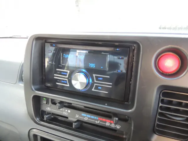 ダイハツ ハイゼットバン EBD-S321W(2WD)の写真40