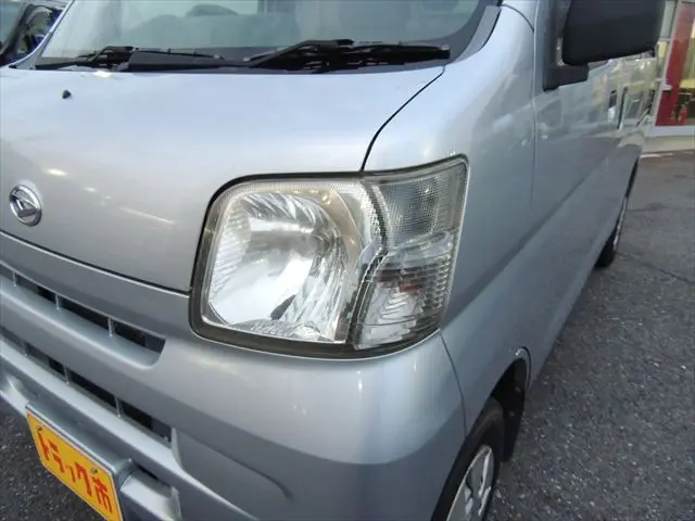 ダイハツ ハイゼットバン EBD-S321W(2WD)の写真5