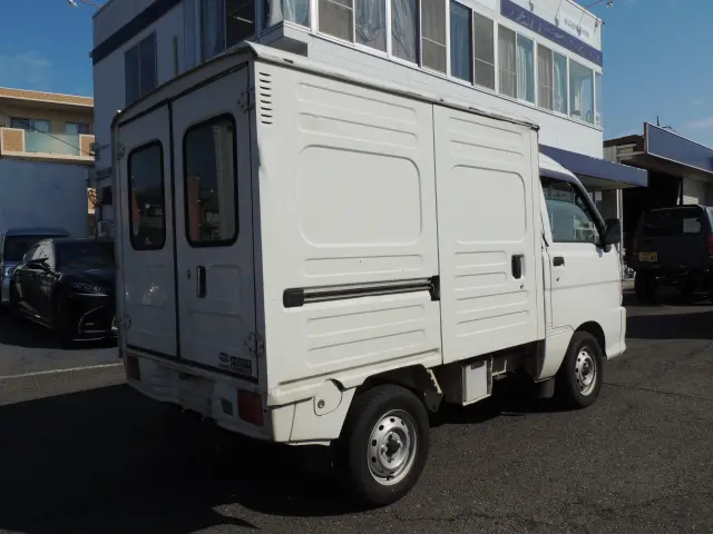 ダイハツ ハイゼットトラック LE-S200C(2WD)の写真6