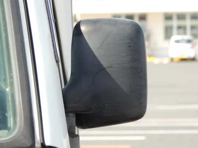 ダイハツ ハイゼットトラック LE-S200C(2WD)の写真13