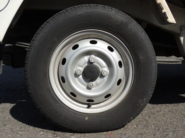 ダイハツ ハイゼットトラック LE-S200C(2WD)の写真19