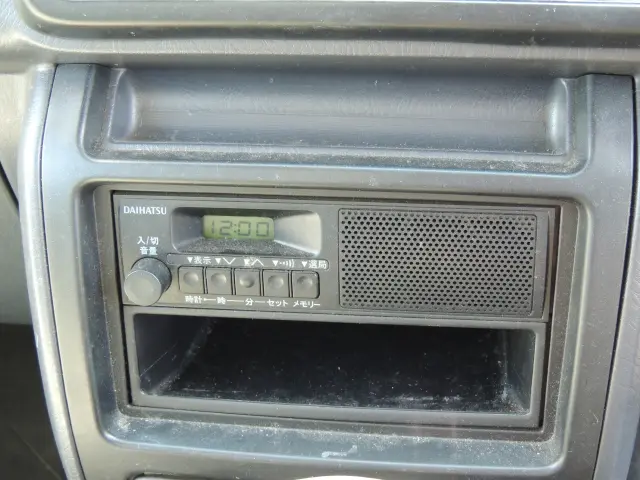 ダイハツ ハイゼットトラック LE-S200C(2WD)の写真29
