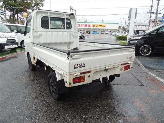 トヨタ ピクシストラック EBD-S500U(2WD)の写真17