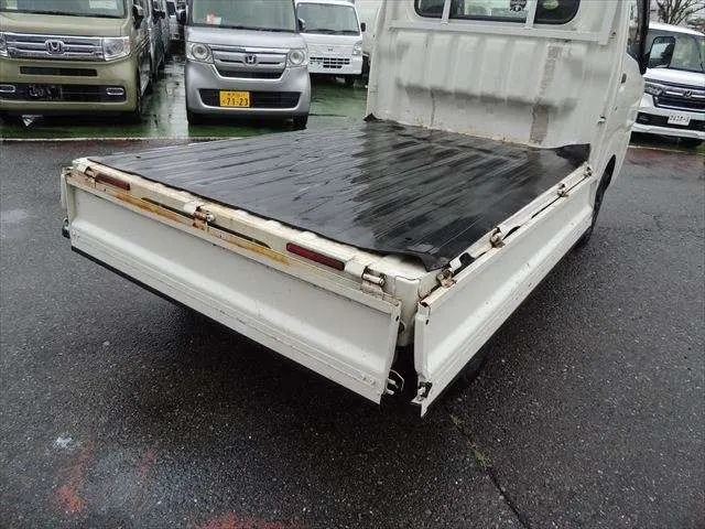 トヨタ ピクシストラック EBD-S500U(2WD)の写真30