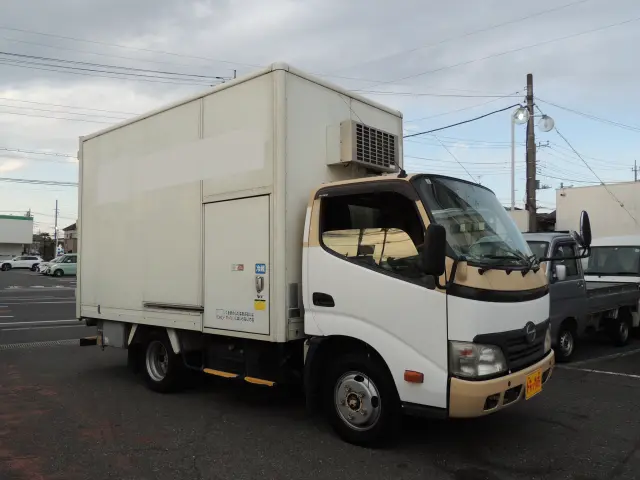 日野 デュトロ BKG-XZU504M(2WD)の写真4