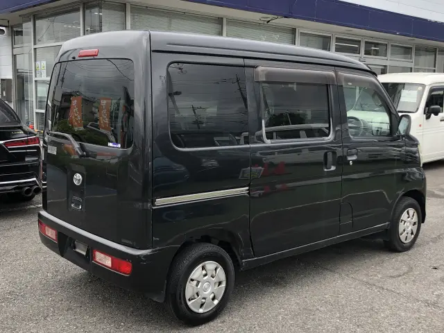 トヨタ ピクシスバン EBD-S321M(2WD)の写真6