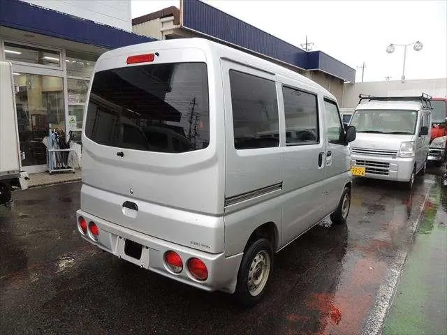 日産 クリッパーバン LE-U71V(2WD)の写真9