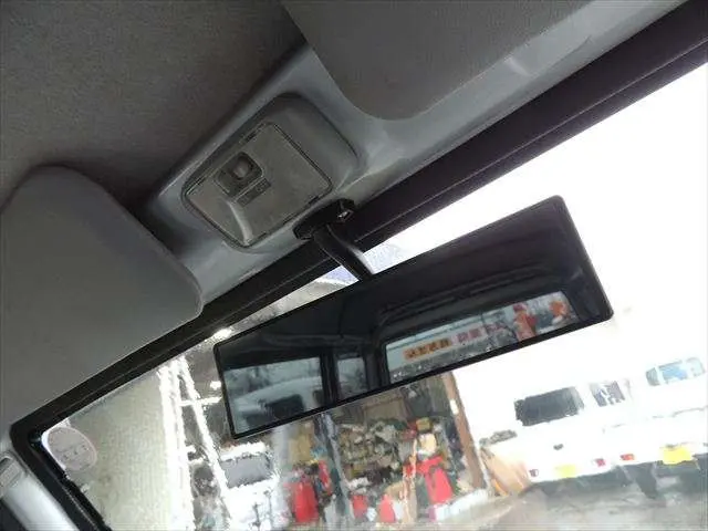 日産 クリッパーバン LE-U71V(2WD)の写真32