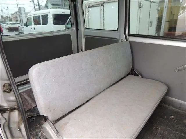 日産 クリッパーバン LE-U71V(2WD)の写真40