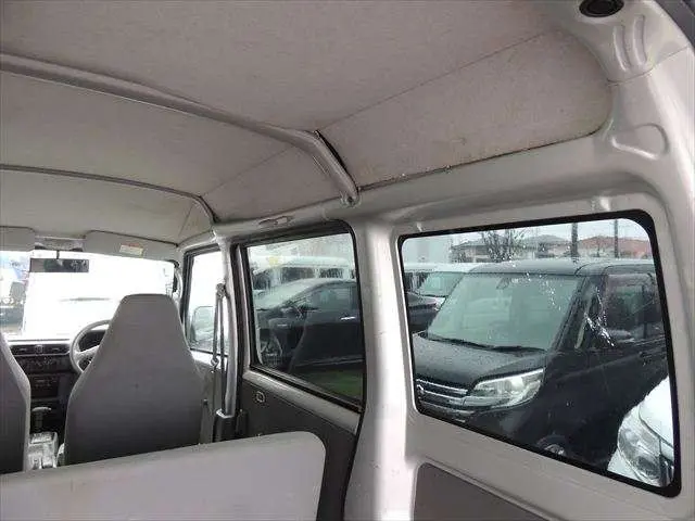 日産 クリッパーバン LE-U71V(2WD)の写真42