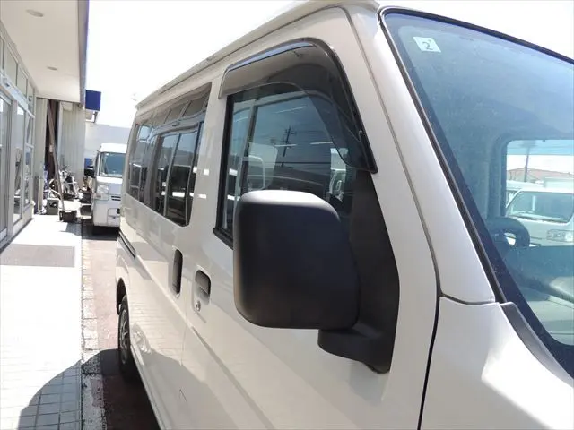 ダイハツ ハイゼットバン 3BD-S700V(2WD)の写真3