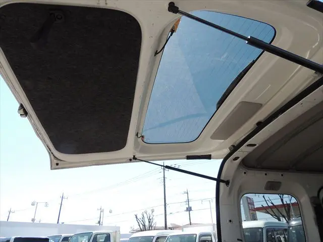 ダイハツ ハイゼットバン 3BD-S700V(2WD)の写真28