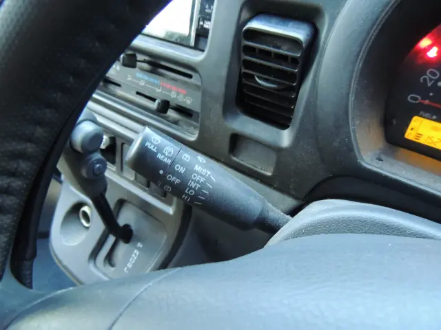 スバル サンバー バン EBD-S321B(2WD)の写真39