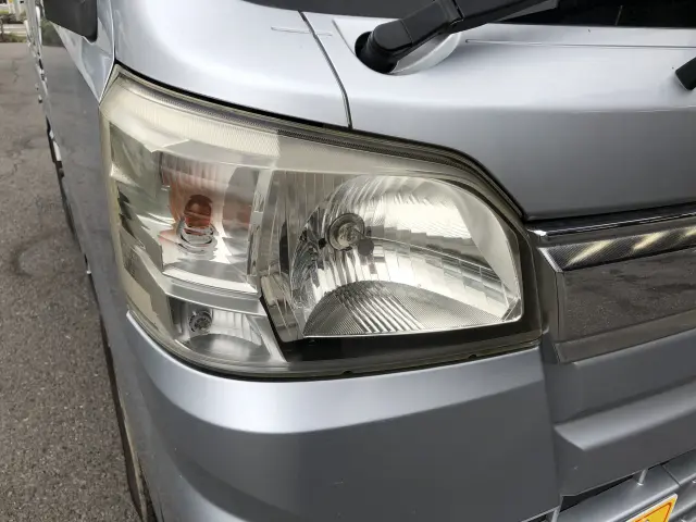 ダイハツ ハイゼットトラック EBD-S500P(2WD)の写真15