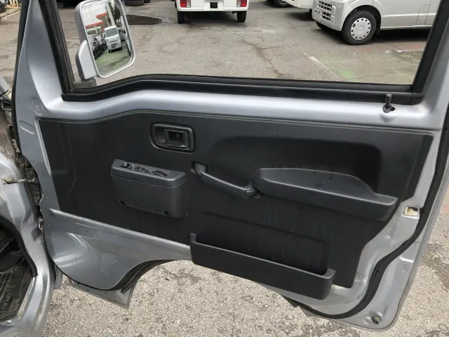ダイハツ ハイゼットトラック EBD-S500P(2WD)の写真27