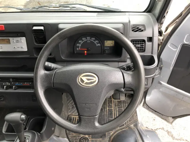 ダイハツ ハイゼットトラック EBD-S500P(2WD)の写真33
