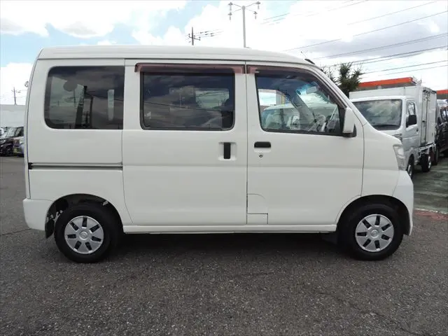 トヨタ ピクシスバン EBD-S321M(2WD)の写真14