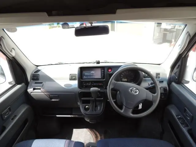 トヨタ ピクシスバン EBD-S321M(2WD)の写真34