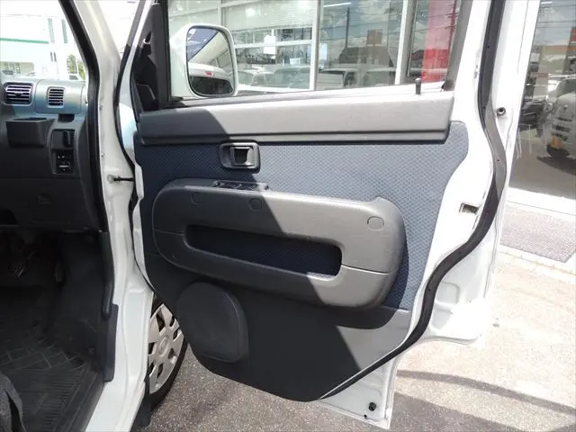 トヨタ ピクシスバン EBD-S321M(2WD)の写真35