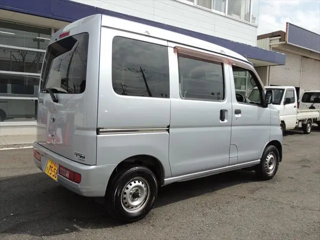 トヨタ ピクシスバン EBD-S321M(2WD)の写真10