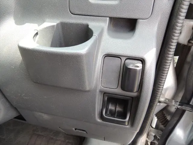 トヨタ ピクシスバン EBD-S321M(2WD)の写真26