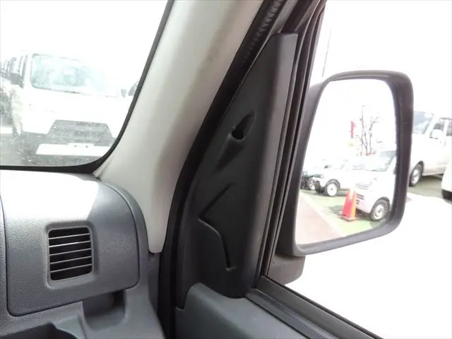 トヨタ ピクシスバン EBD-S321M(2WD)の写真27