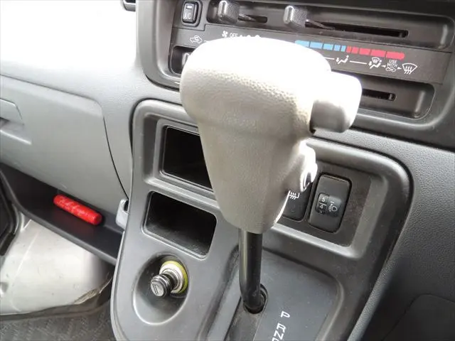 トヨタ ピクシスバン EBD-S321M(2WD)の写真30