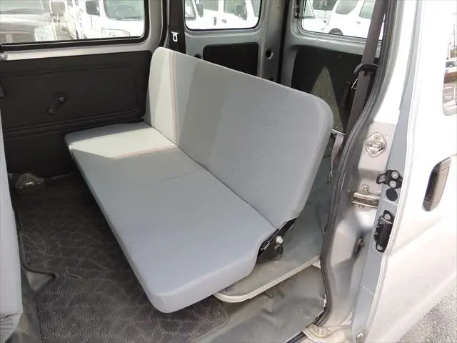 トヨタ ピクシスバン EBD-S321M(2WD)の写真49