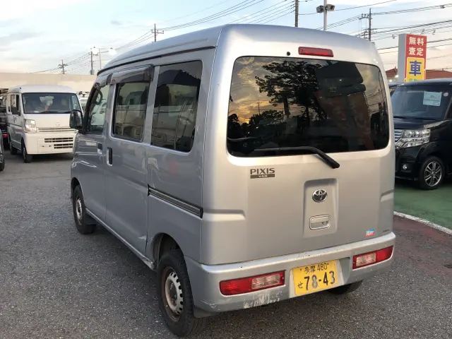 トヨタ ピクシスバン EBD-S321M(2WD)の写真11