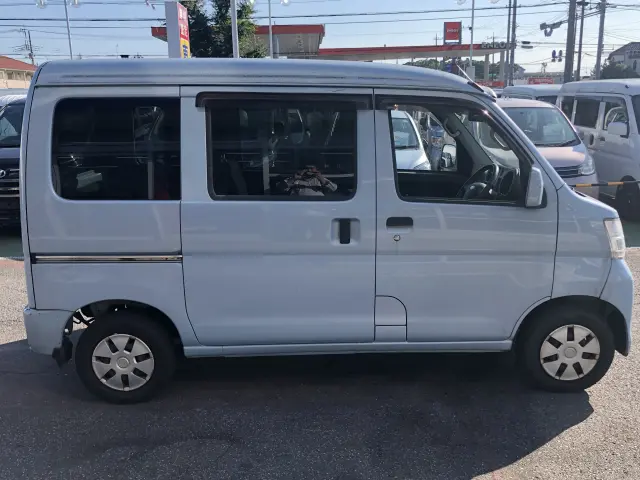スバル サンバー バン EBD-S321B(2WD)の写真5