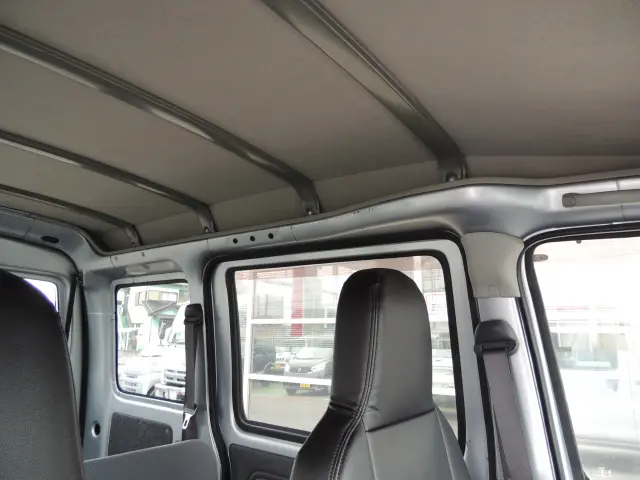 スバル サンバー バン EBD-S321B(2WD)の写真40
