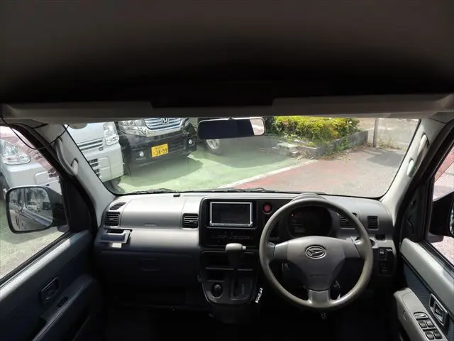 ダイハツ ハイゼットバン EBD-S321V(2WD)の写真29