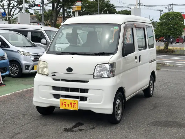 トヨタ ピクシスバン EBD-S321M(2WD)の写真1