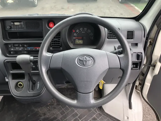 トヨタ ピクシスバン EBD-S321M(2WD)の写真34