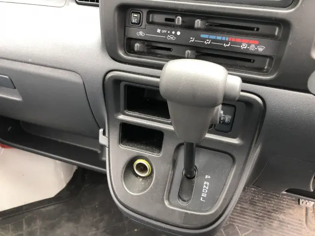トヨタ ピクシスバン EBD-S321M(2WD)の写真40