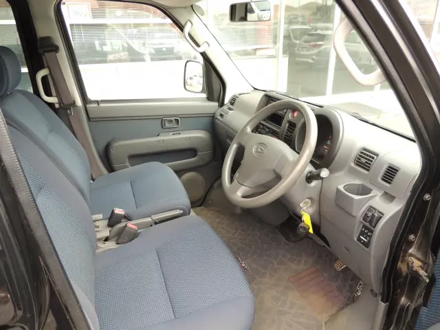 ダイハツ ハイゼットバン EBD-S321V(2WD)の写真24