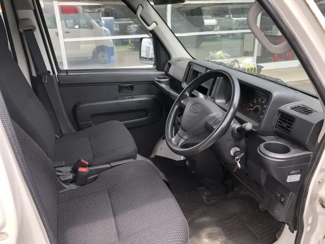 スバル サンバー バン EBD-S321B(2WD)の写真22