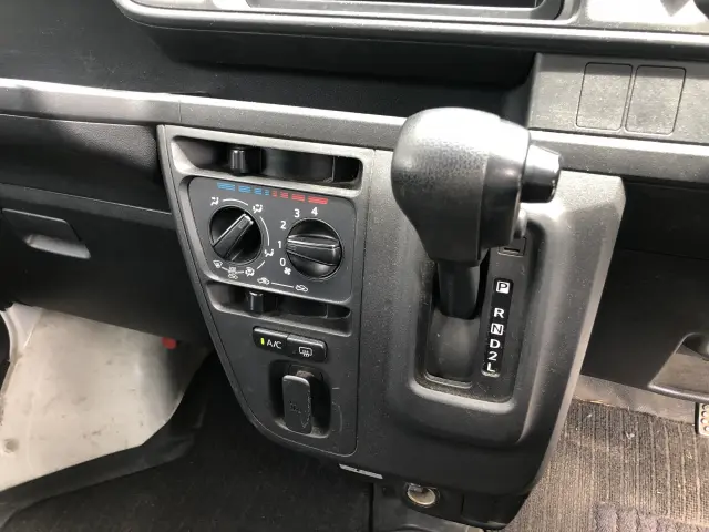 スバル サンバー バン EBD-S321B(2WD)の写真42