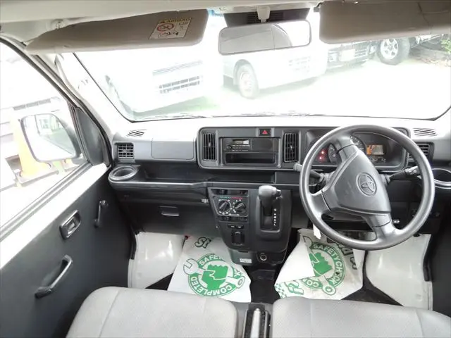 トヨタ ピクシスバン EBD-S321M(2WD)の写真33