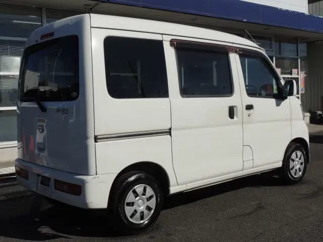 ダイハツ ハイゼットバン EBD-S321V(4WD)の写真8