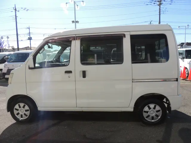 ダイハツ ハイゼットバン EBD-S321V(4WD)の写真13