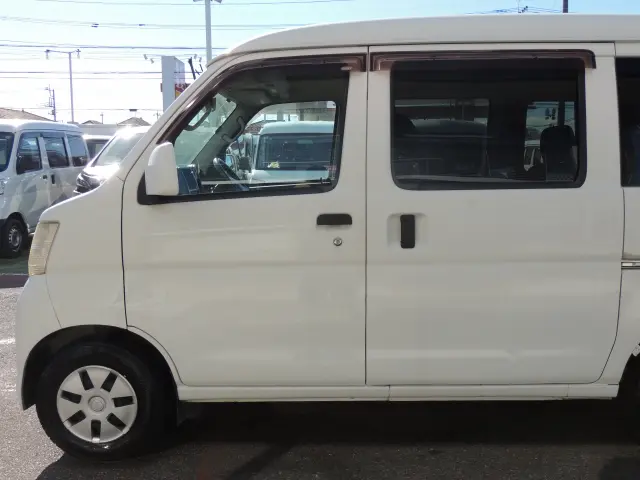 ダイハツ ハイゼットバン EBD-S321V(4WD)の写真14