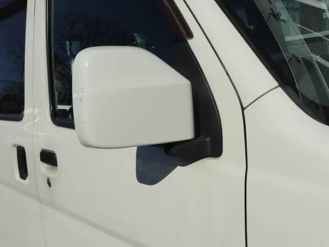 ダイハツ ハイゼットバン EBD-S321V(4WD)の写真18