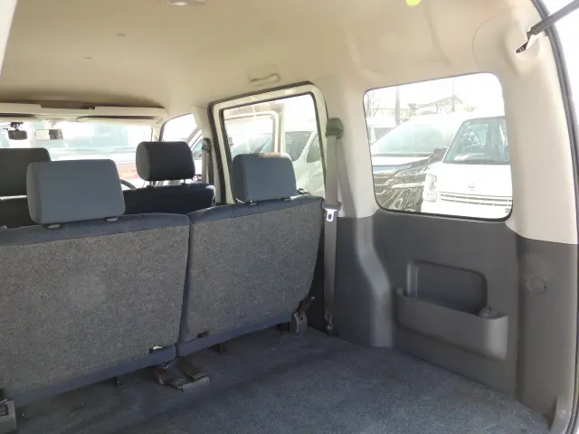 ダイハツ ハイゼットバン EBD-S321V(4WD)の写真28