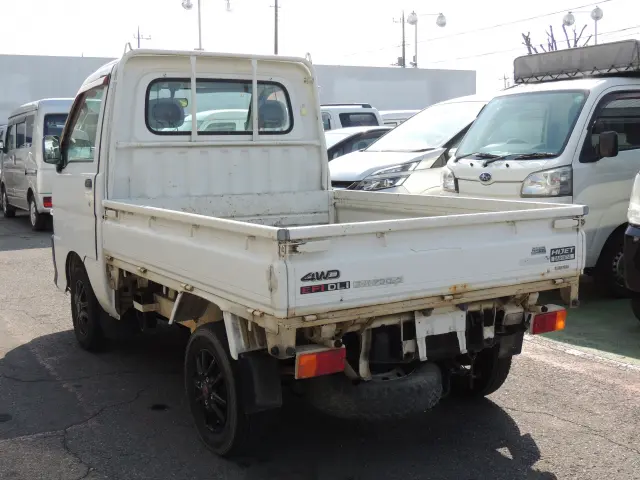 ダイハツ ハイゼットトラック GD-S210P(4WD)の写真9