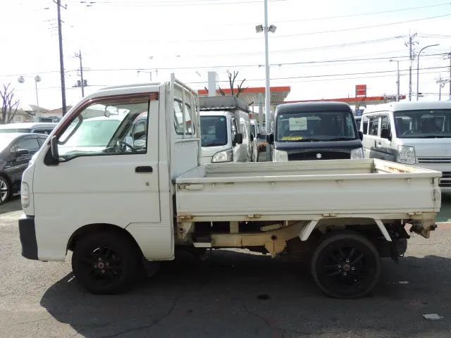 ダイハツ ハイゼットトラック GD-S210P(4WD)の写真11