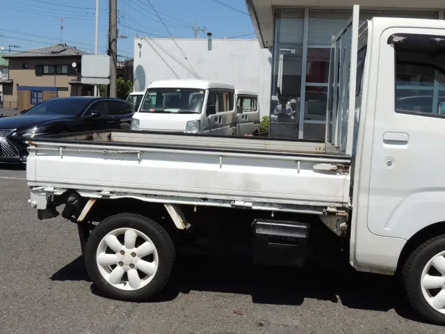 ダイハツ ハイゼットトラック EBD-S510P(4WD)の写真7