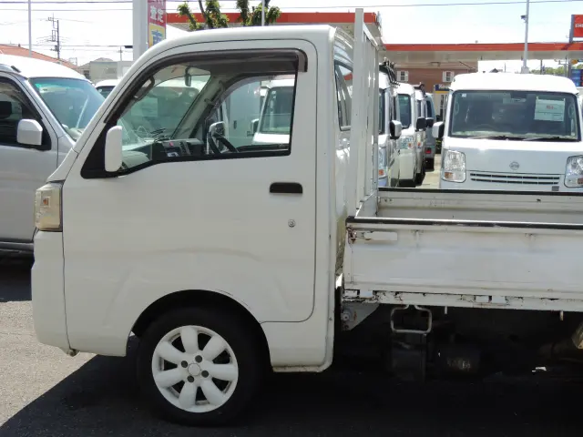 ダイハツ ハイゼットトラック EBD-S510P(4WD)の写真15