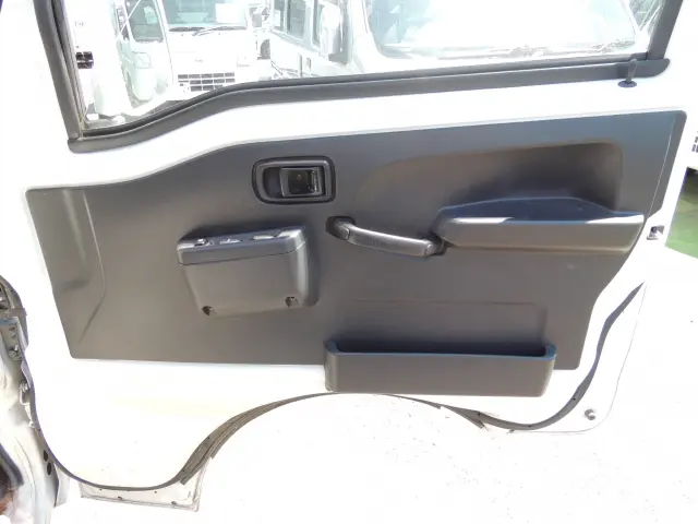 ダイハツ ハイゼットトラック EBD-S510P(4WD)の写真26