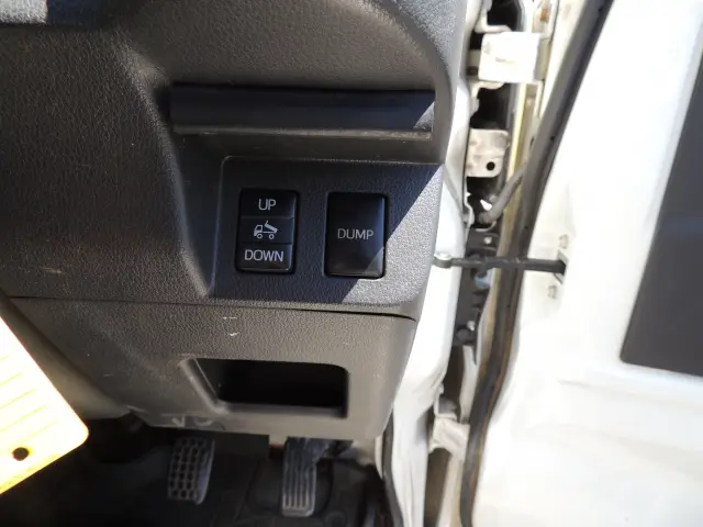 ダイハツ ハイゼットトラック EBD-S510P(4WD)の写真36